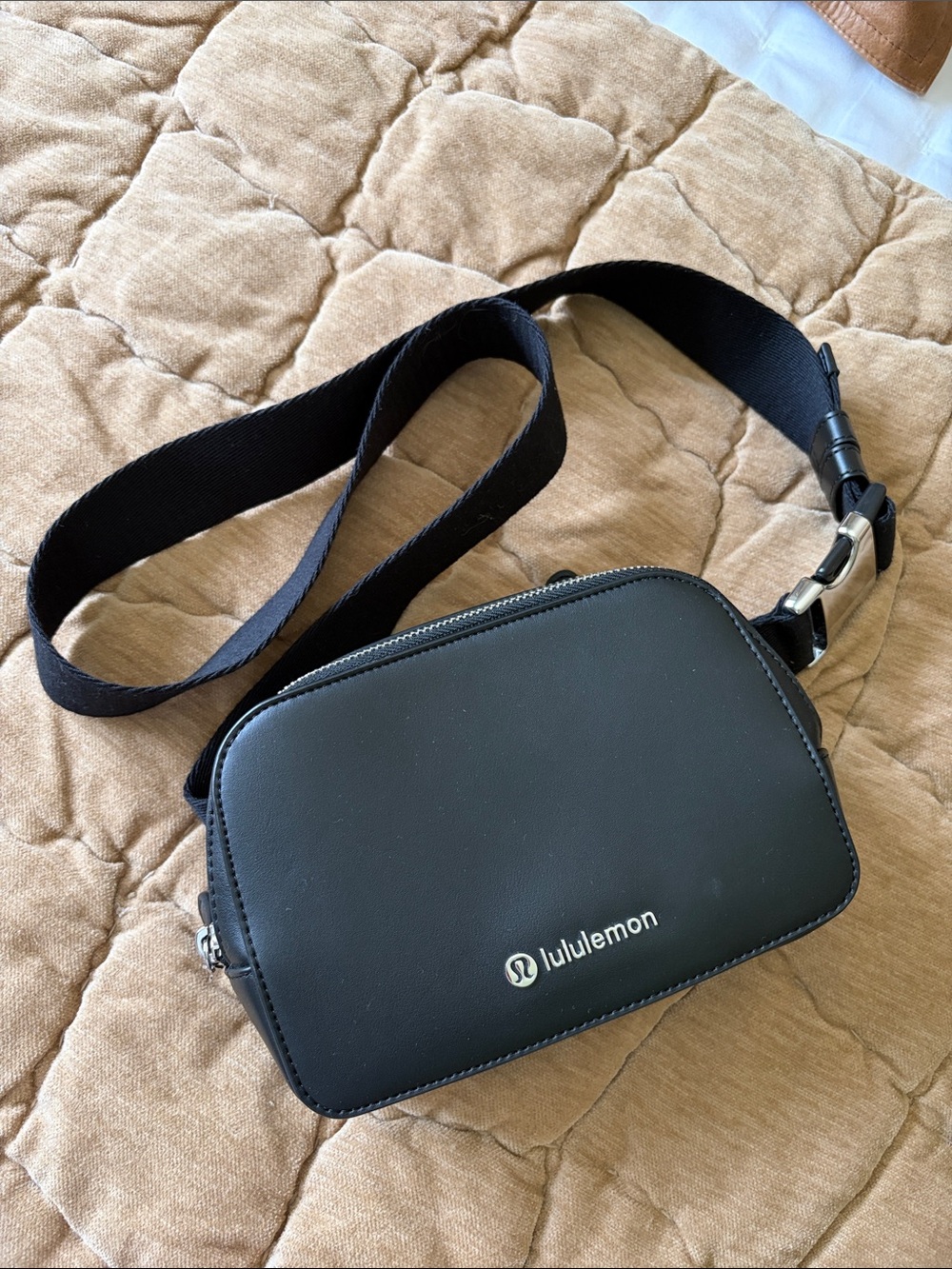 NWOT- lululemon leather Black Compact Crossbody Belt Bag